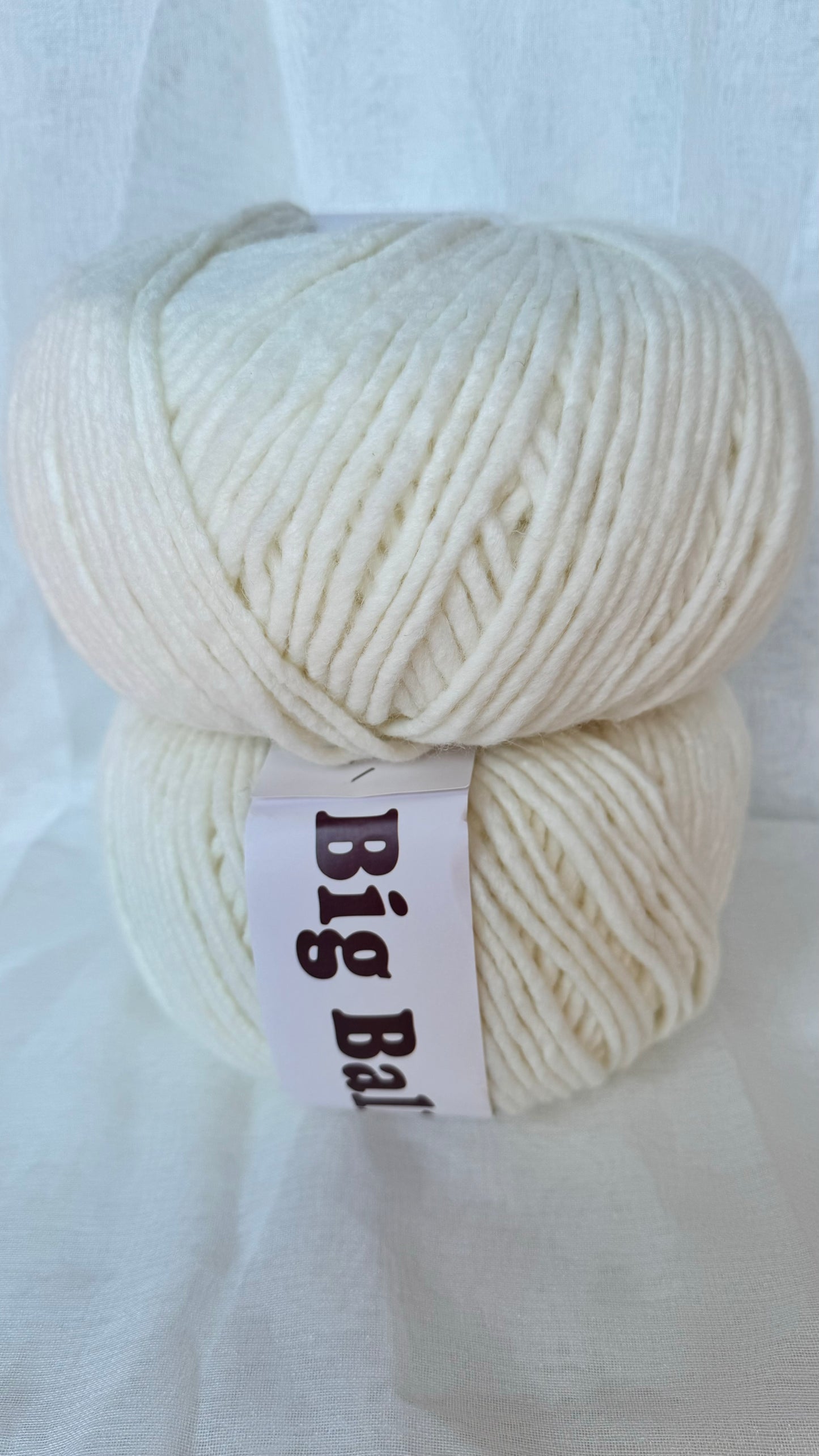 200 gr. - Milk White Alpaca Mixed Ball